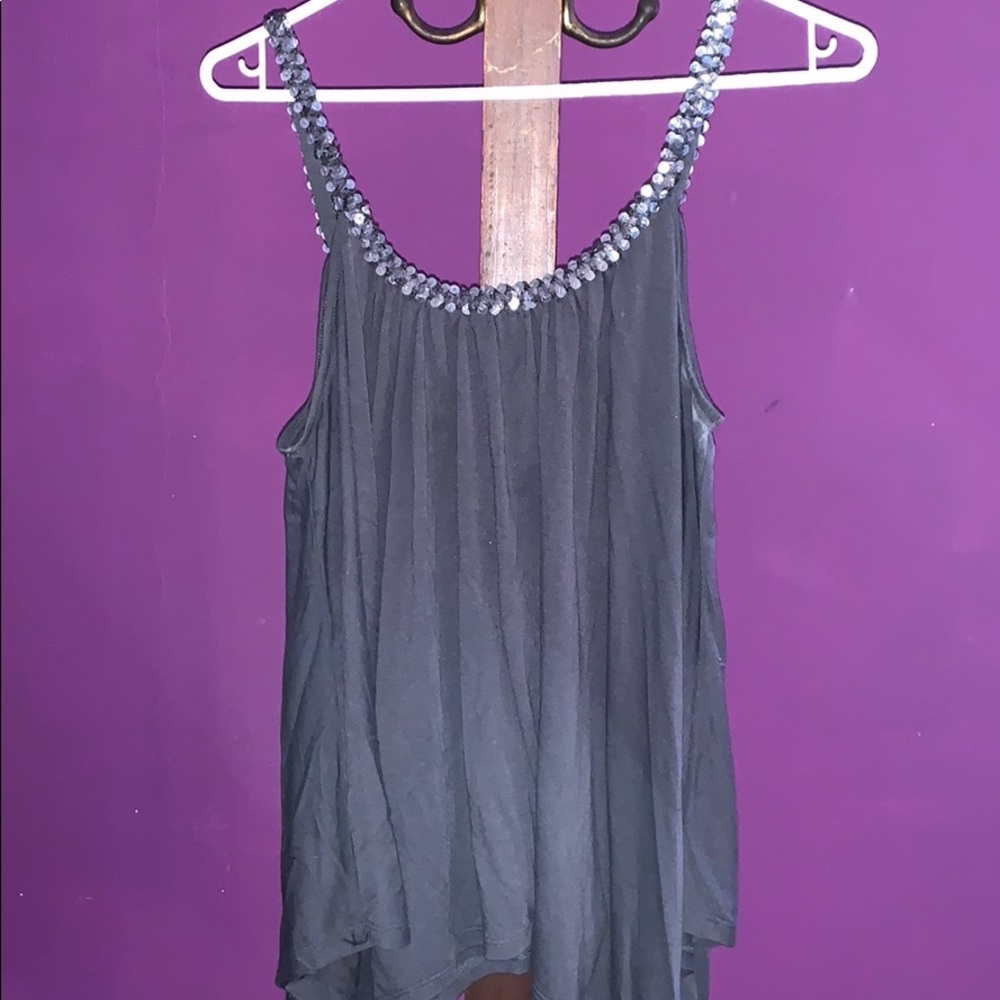 Swing tank with sequins